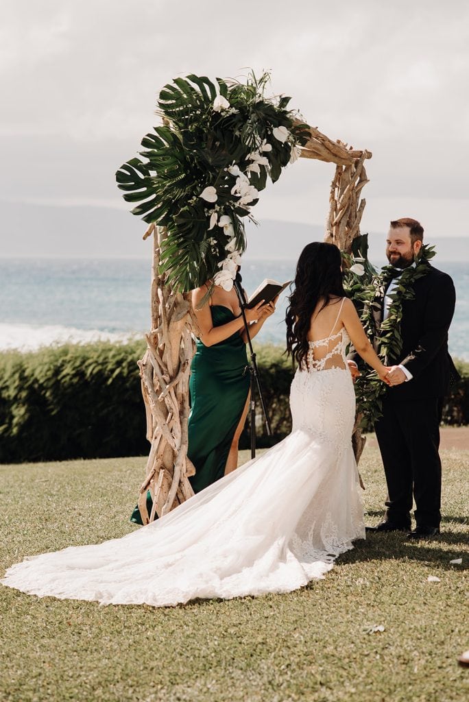 wedding in Lahaina with greenery and white wedding decor