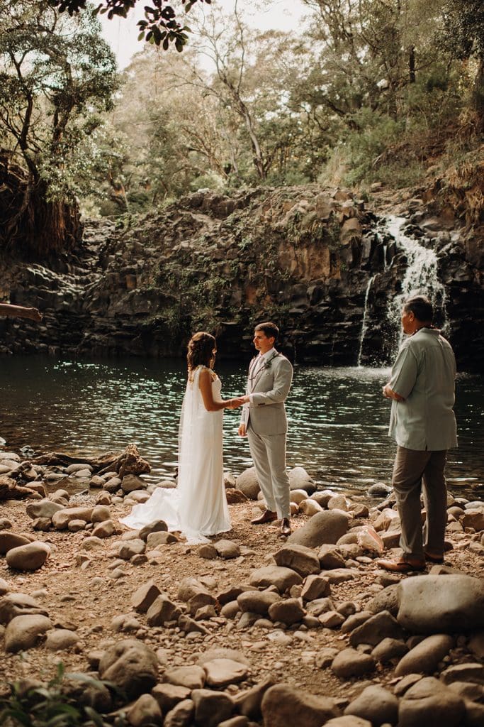 waterfall elopement in Maui