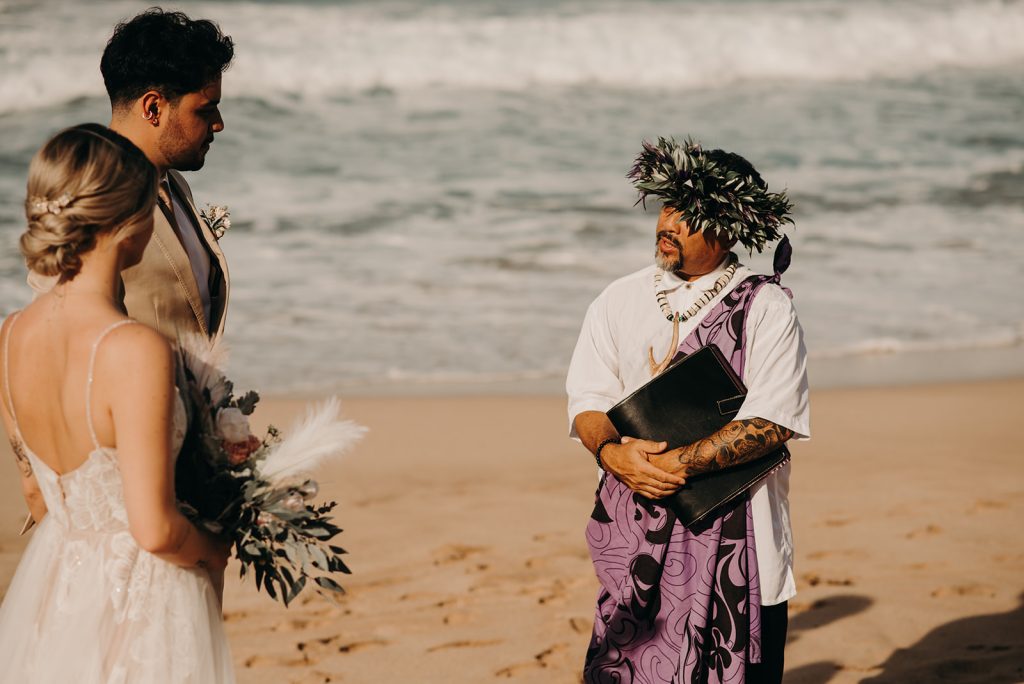 Maui elopement ceremony on Ironwoods Beach