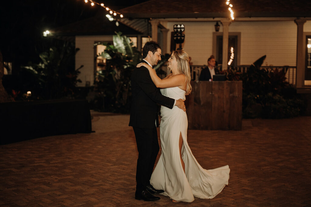bride and groom first dance