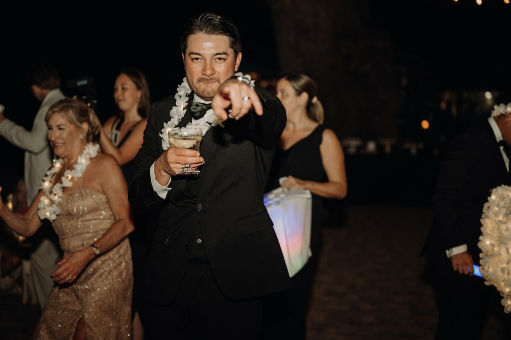 maui wedding reception dance floor