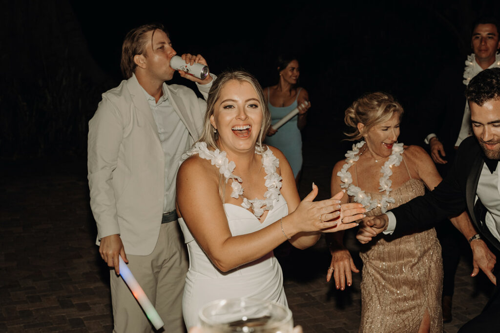 maui wedding reception dance floor