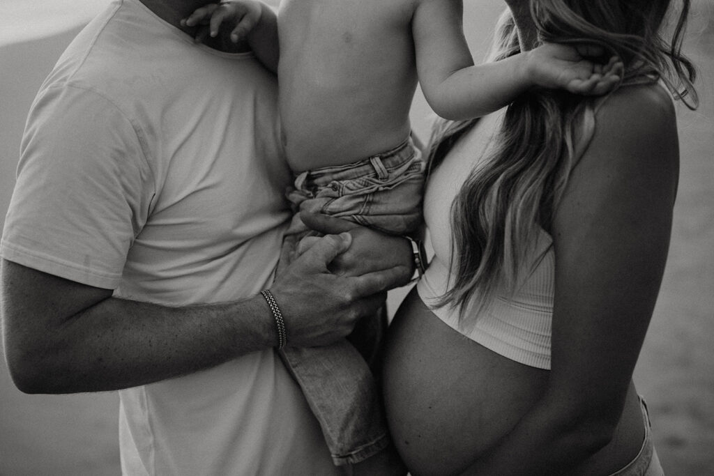 Maui Maternity Photos at Po'Olenalena Beach Park